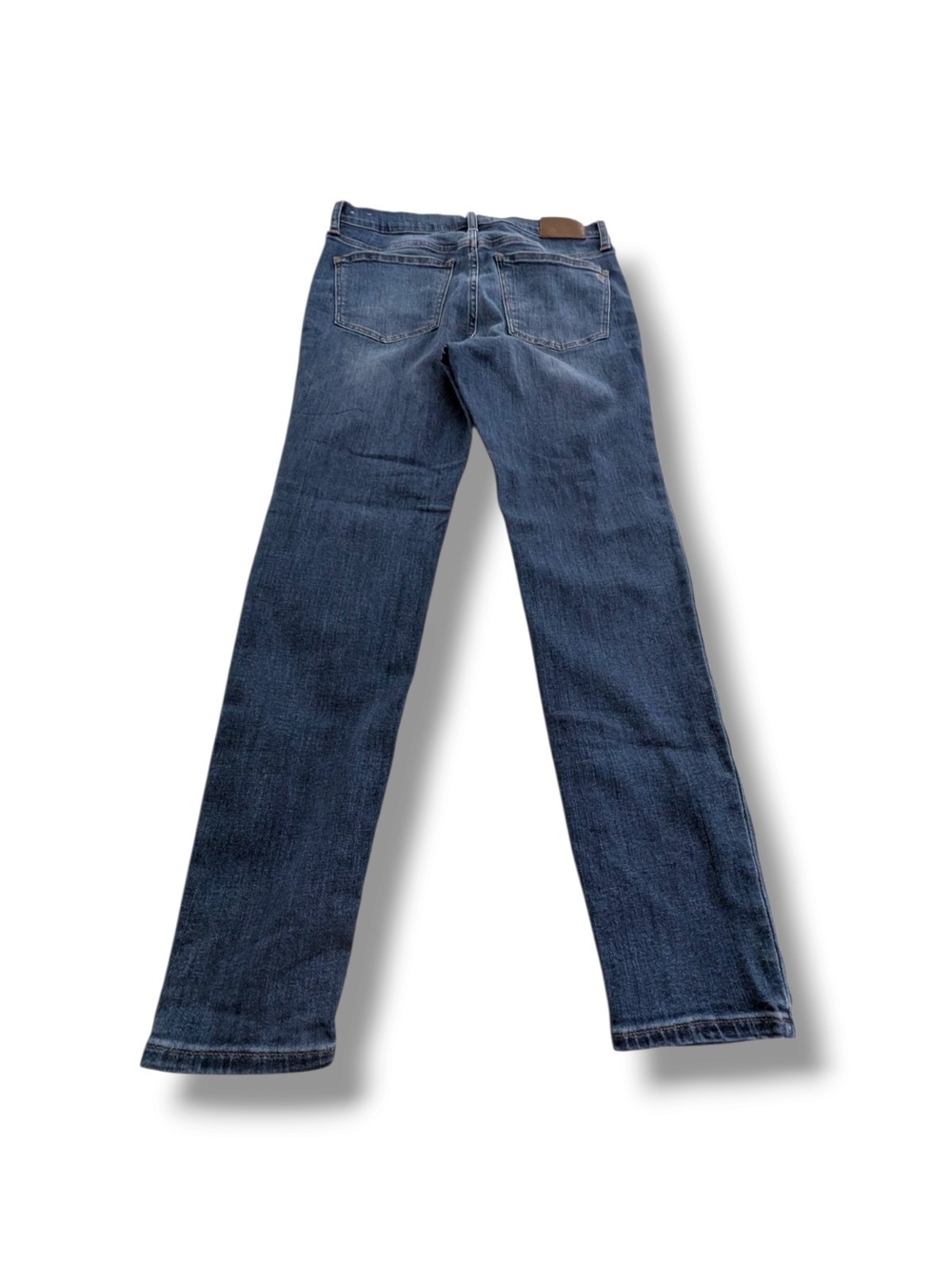Madewell 9" Midrise Skinny Jeans in Dark Blue Wash, Size 29. - Picture 2 of 8